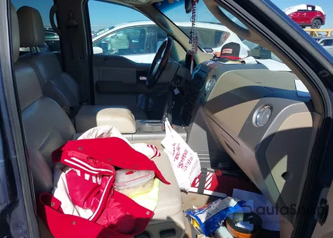 2004 Ford F-150 Lariat/Xlt z USA, uszkodzony, nr VIN 1FTPW12594KB98650